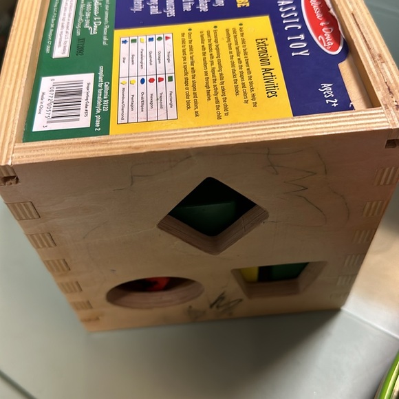 Wooden shape sorter - has some marker decorations from my toddler ☺️ - Picture 3 of 10